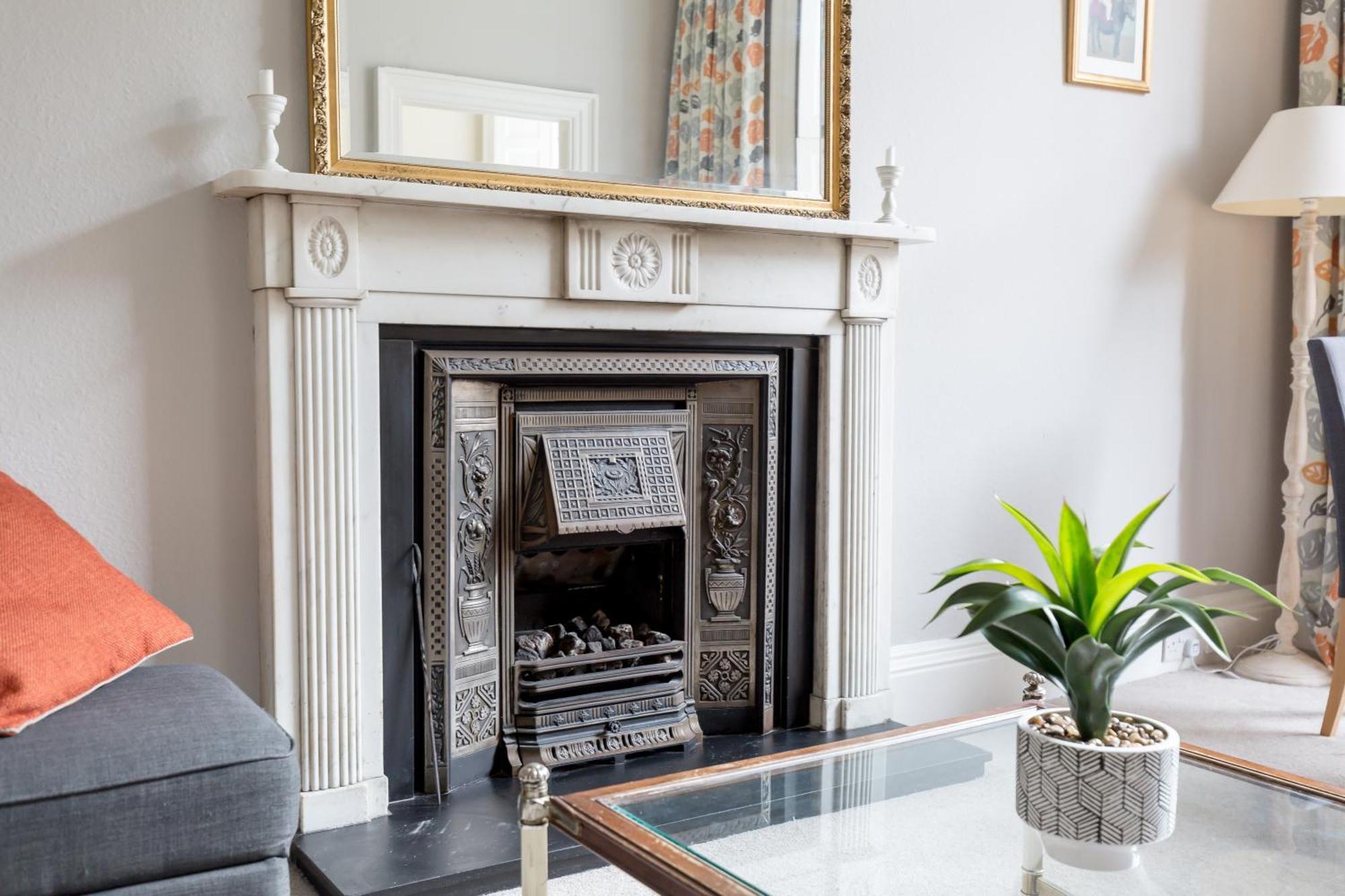 Light And Spacious 2 Bedroom Flat In Heart Of Edinburgh Luaran gambar