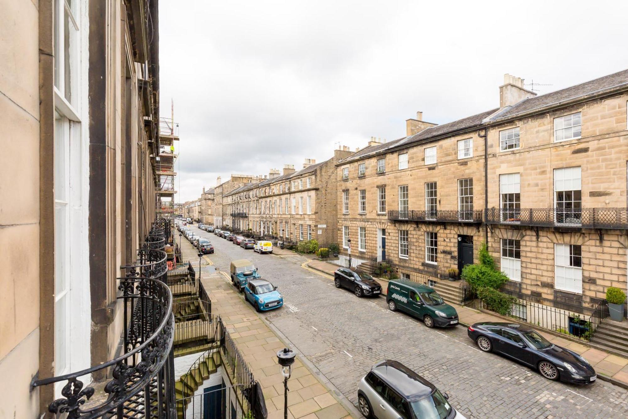 Light And Spacious 2 Bedroom Flat In Heart Of Edinburgh Luaran gambar