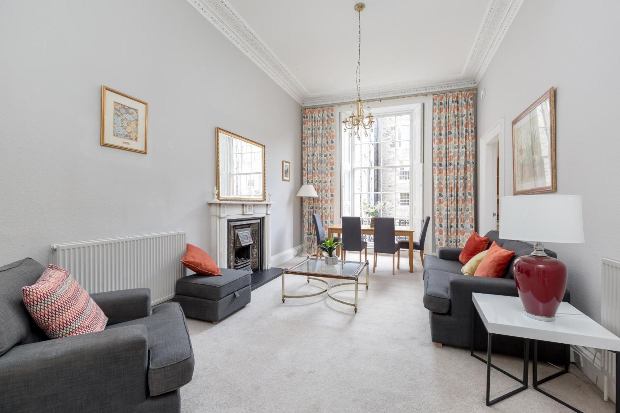 Light And Spacious 2 Bedroom Flat In Heart Of Edinburgh Luaran gambar